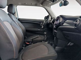 MINI Cooper One 75 kW (102 CV)