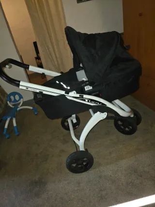 Carro Casual Play con capazo y silla