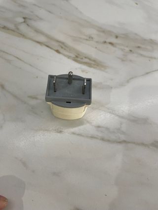 Adaptador de enchufe