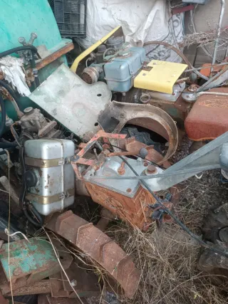 Lote de Motocultores