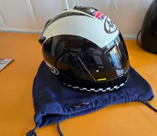 Casco Arai Chaser Phil Read Réplica