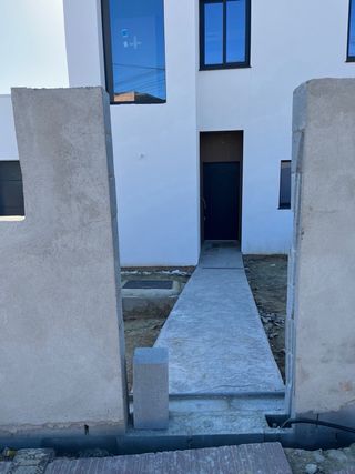 Puerta Peatonal y Corredera