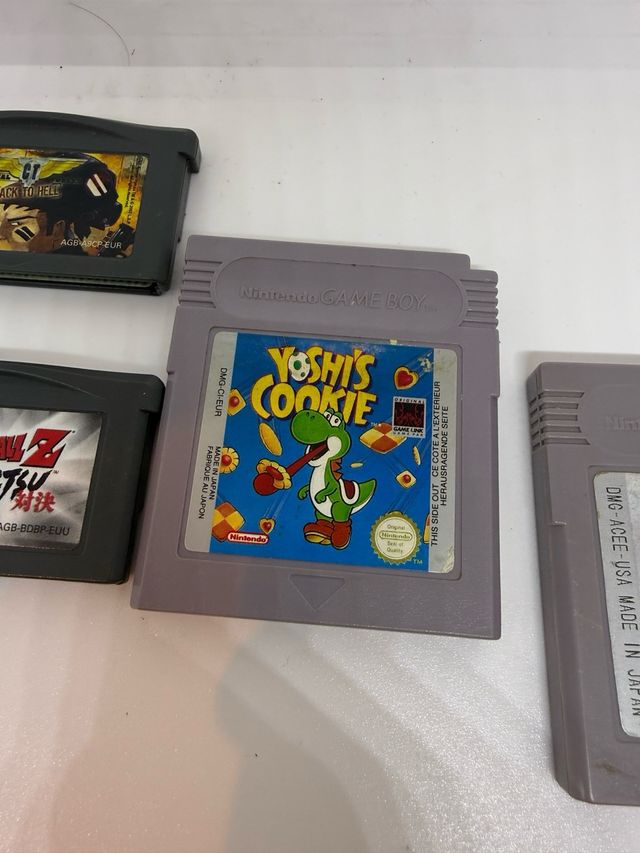 Console Game Boy Advance Viola + Giochi