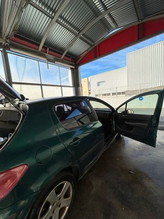 Peugeot 307 2004