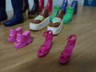 Stivali e scarpe Barbie