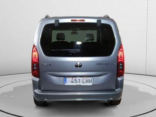 Toyota Proace City 1.5D Family Active L1 96 kW (131 CV)