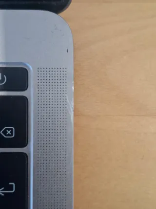 MacBook Pro 13 2017 i5 8GB 256GB SSD + Scatola