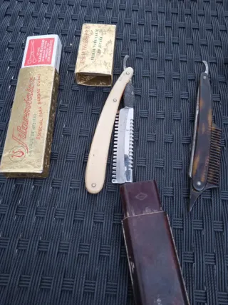 Lote Navajas Antiguas Filarmónica y Puma