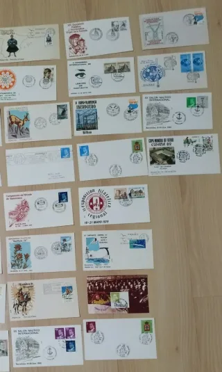 Sobres España 1er Año y Hojas Sin Matasellar