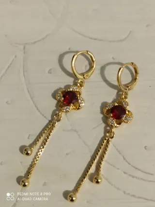 Pendientes elegantes chapado oro 18K