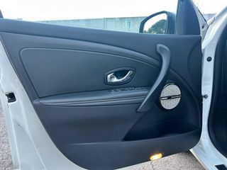 Renault Megane 1.6DCI  130CV SPORT TOURER 2015