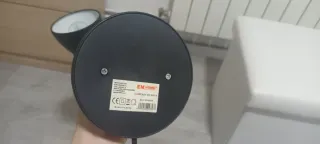Lamparita de mesa.