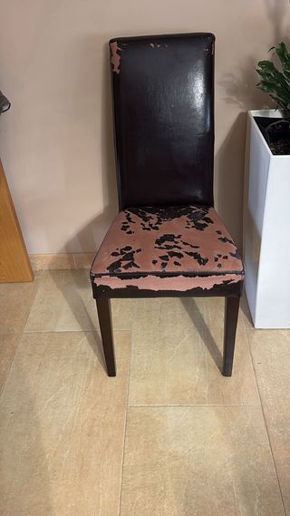 Silla de comedor tela y madera