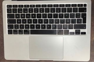 MacBook Air 2020 TouchID (No enciende)