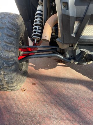 Polaris RZR 1000 XP Negro/Rojo