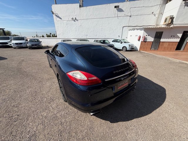 Porsche Panamera 2011