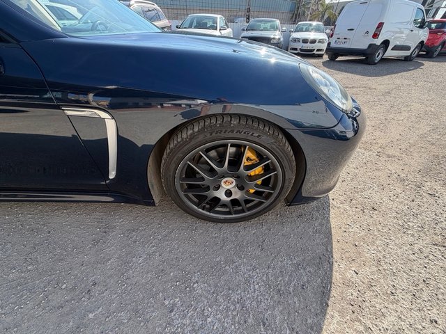 Porsche Panamera 2011