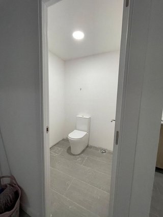 Local comercial en venta en Montesa en Esplugues de Llobregat