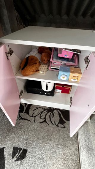 Escritorio Ikea Blanco y Rosa