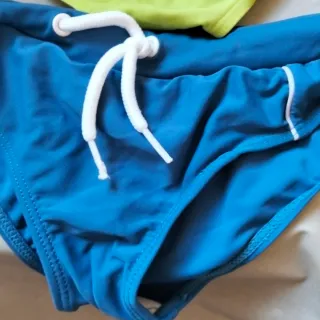 3 Costumi da bagno bimbo