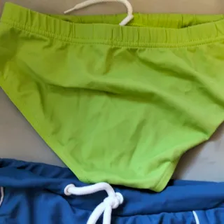 3 Costumi da bagno bimbo