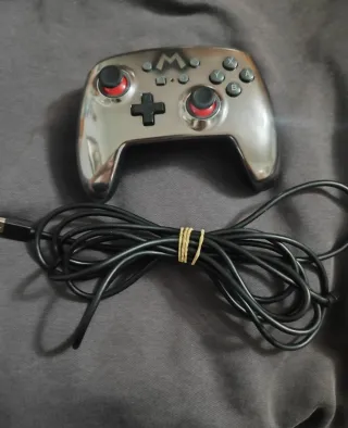 Nintendo Switch (confezione)