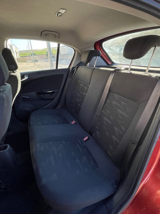 Opel Corsa 2011 178.000km