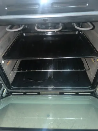 Vitrocerámica y horno Teka HT 495 ME