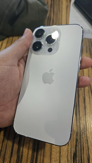 iPhone 14 Pro plata