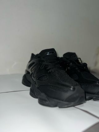 Zapatos New Balance 9060 Negros