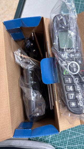 Teléfono Alcatel XL595 B Negro