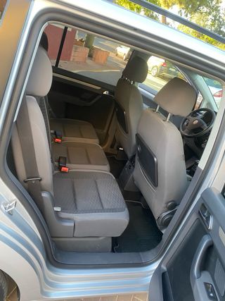 Volkswagen Touran 2010