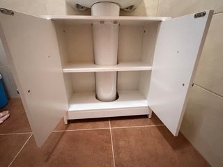 Mueble de baño blanco de madera para lavabo