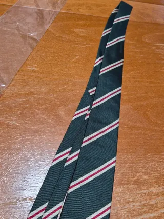 Cravatta Pierre Cardin verde a righe