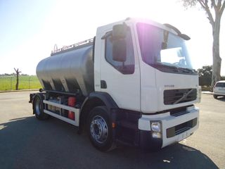 Volvo FE 18 280-CAMIONES CISTERNAS