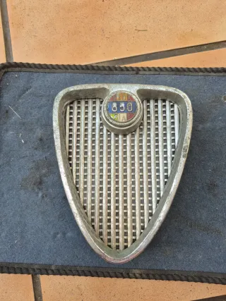 Parrilla Seat 850 Antigua