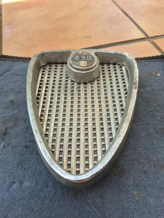 Parrilla Seat 850 Antigua