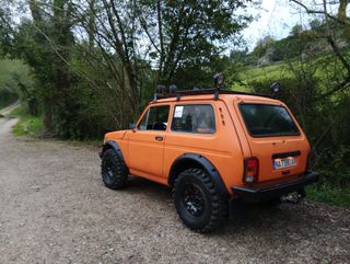 Lada Niva 1998