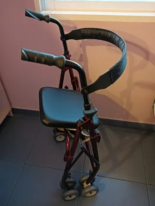 Andador de Aluminio con Asiento