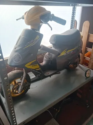 Miniscooter Yamaha Jog cambio por moto cross niño