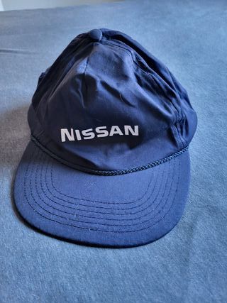 Boné Nissan Azul
