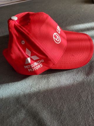 Boné Univex Mitsubishi Vermelho