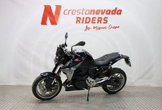 BMW F 900 R