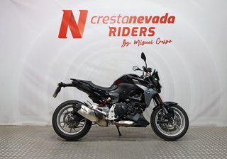 BMW F 900 R