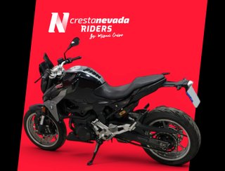 BMW F 900 R