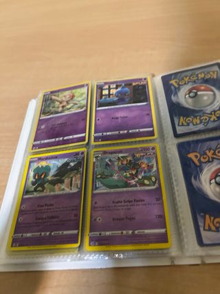 Lote de cartas Pokémon cinco euros por carta