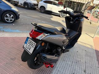 Yamaha Nmax 125cc Gris  Muy cuidada como nueva