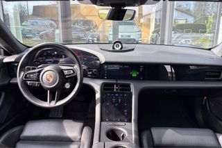 Porsche Taycan 2021