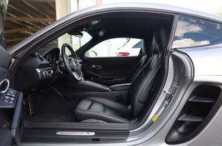 Porsche 718 Cayman s 2021