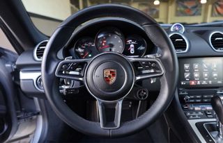 Porsche 718 Cayman s 2021